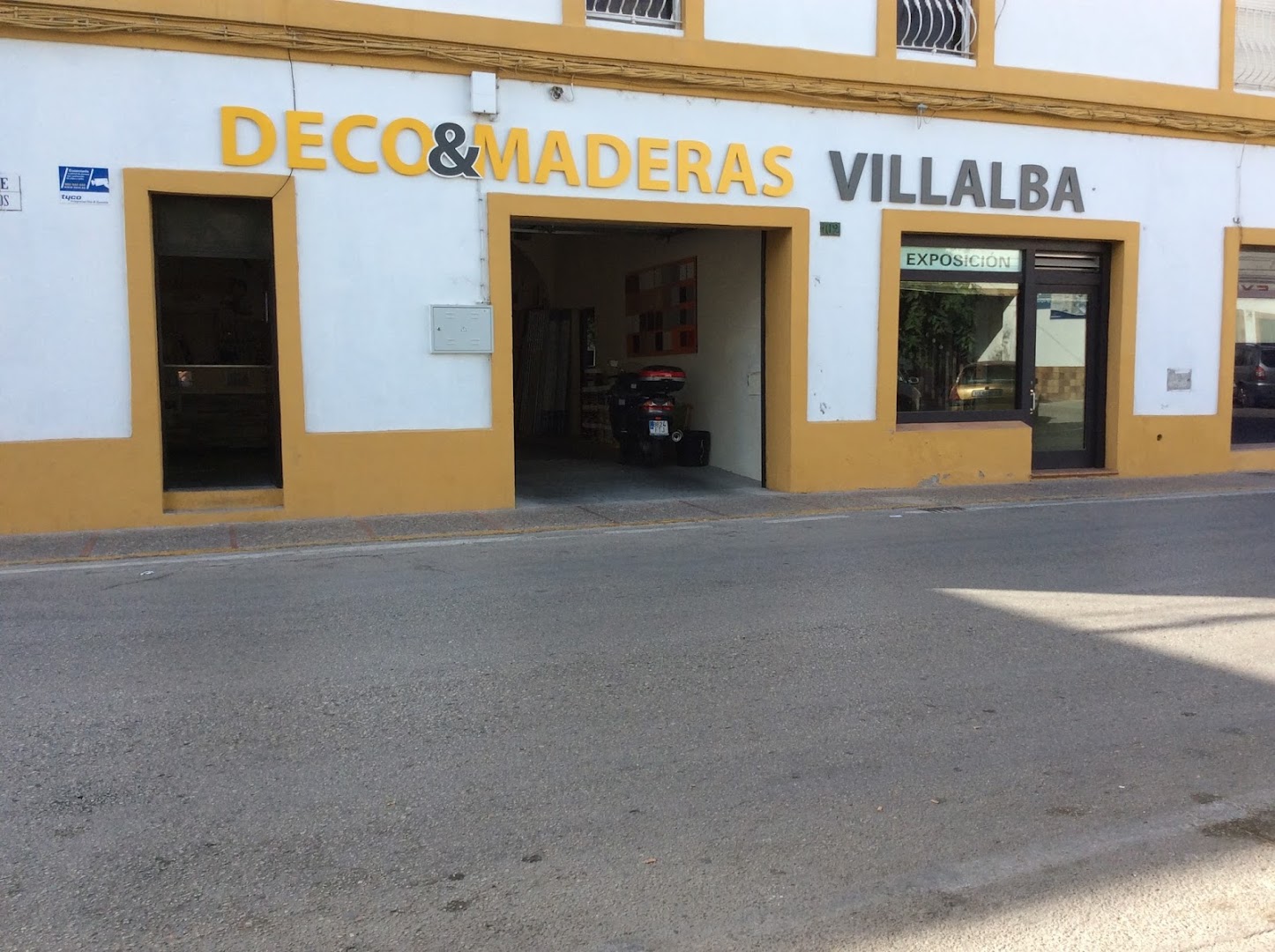DECO & MADERAS VILLALBA - Carpinteria, Puertas, Armarios, Decoración, Tableros, maderas — Fotos 2